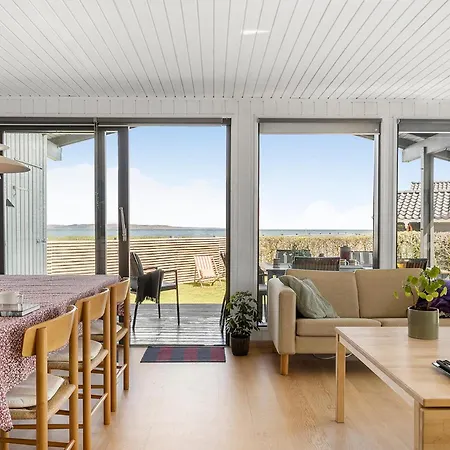 Awesome In Feriehus Børkop